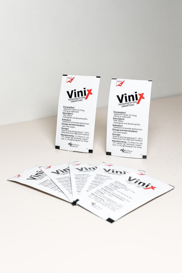 Vinix product packaging with information leaflets